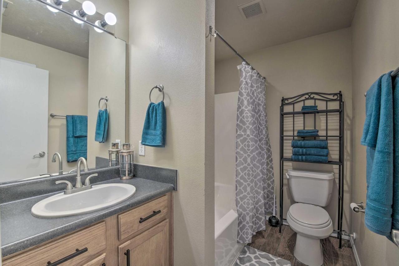 Branson Escape With Shared Pool, 5 Mi To Lake! Luaran gambar